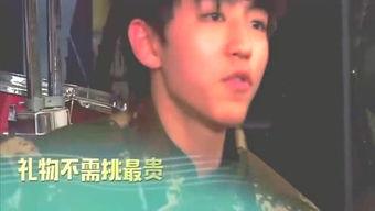 吃瓜娱乐小孩哥